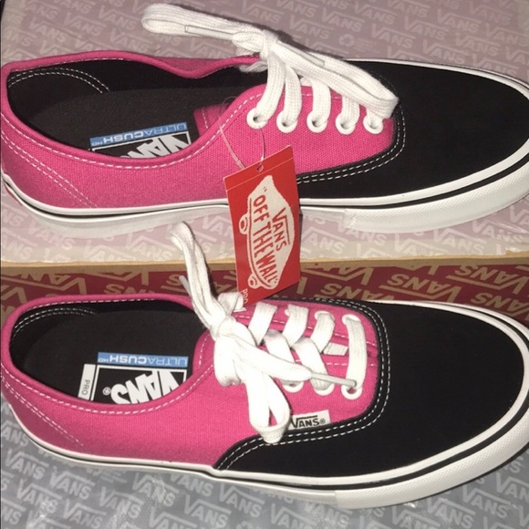 Vans Authentic Pro (Black Magenta)